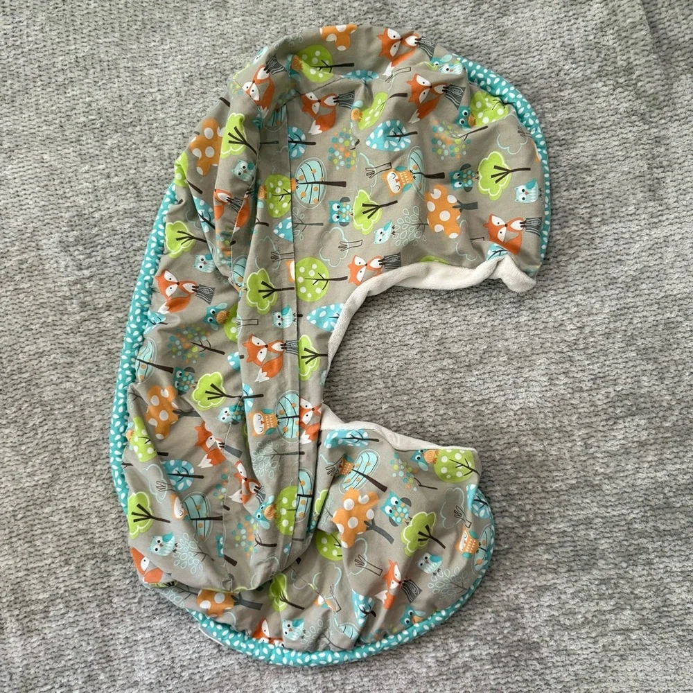 Boppy Nursing Pillow Cover Woodland Fox & Owl Print‎